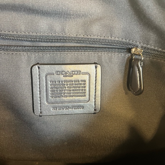 Coach -Light- Cornflower Blus - large bal. - Picture 3 of 4